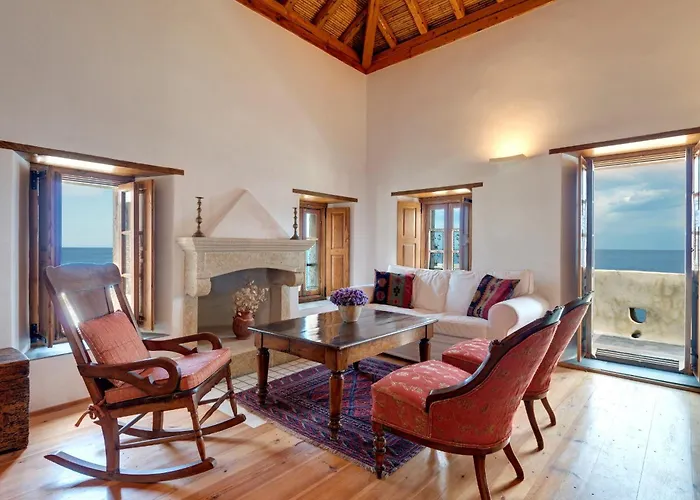 Malvasia Traditional Hotel